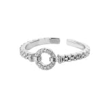 Geometric Twist Chain Ring