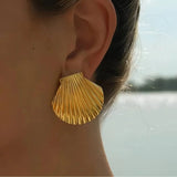 Vintage Conch Shell Drop Earrings