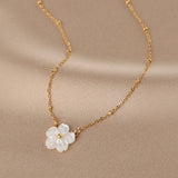 Dainty Gold Flower Jewelry Set