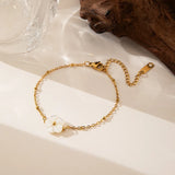 Dainty Gold Flower Jewelry Set